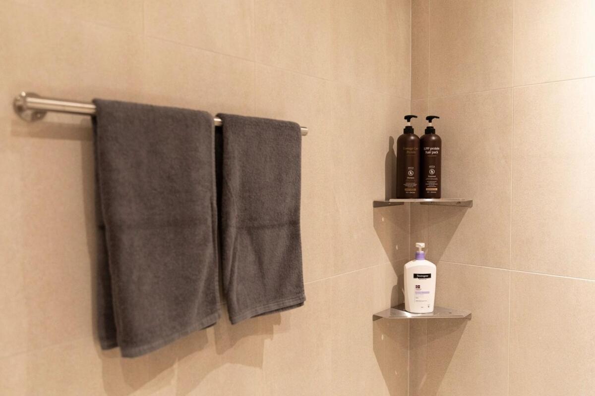 Apartment Hongdae Cozy Space13, Near Hongdae Station, View, Pleasant And Cozy, Stylish House