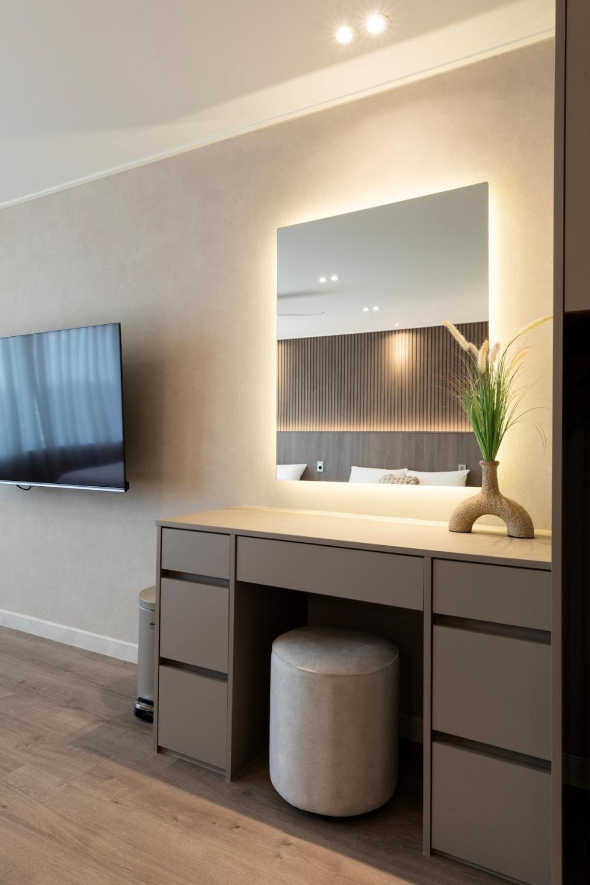 Hongdae Cozy Space13, Near Hongdae Station, View, Pleasant And Cozy, Stylish House Apartment Seoul